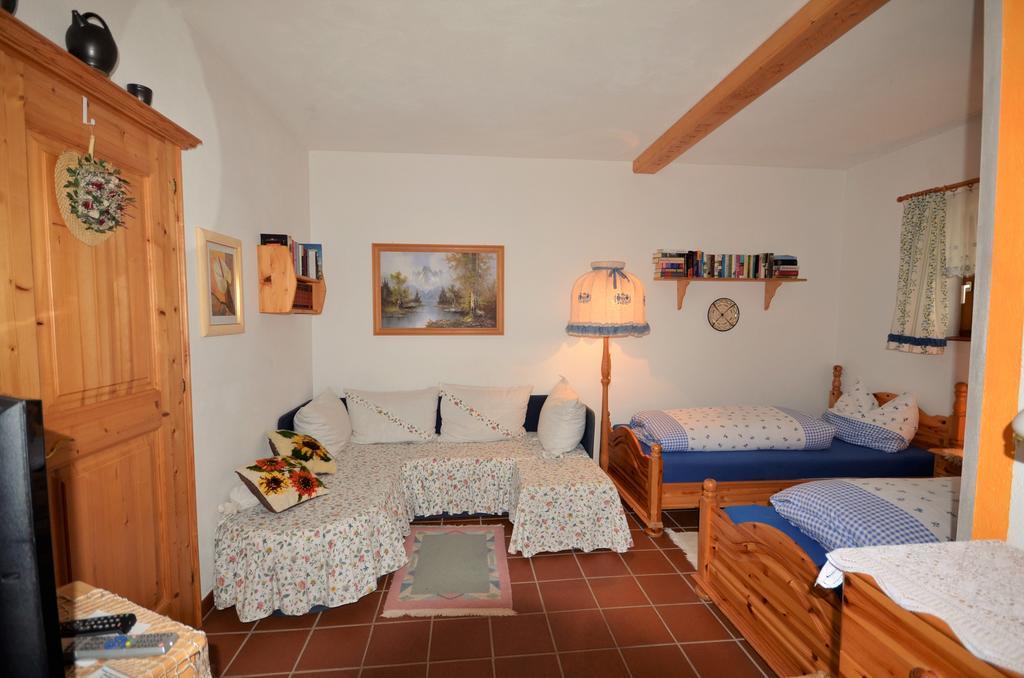 Ferienwohnungen M Cichini Millstatt Exterior foto
